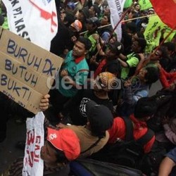 Demo Buruh Bikin Investor Asing Takut? Ini Kata Bos BKPM