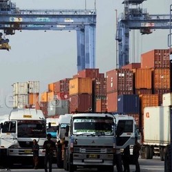 Impor Migas Tinggi, Neraca Perdagangan RI Akan Defisit di Akhir Tahun