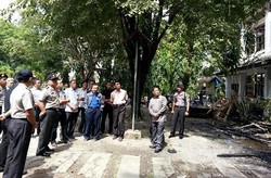 Kapolda Sulselbar Tinjau Gedung PSB UNM yang Dibakar Mahasiswa