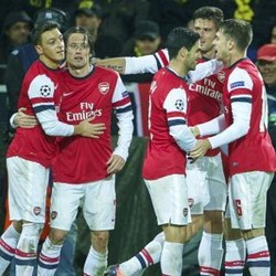 Catatan-catatan Oke Arsenal di Signal Iduna Park