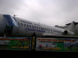 Unik! Ada Bioskop Berbentuk Pesawat di Baturraden