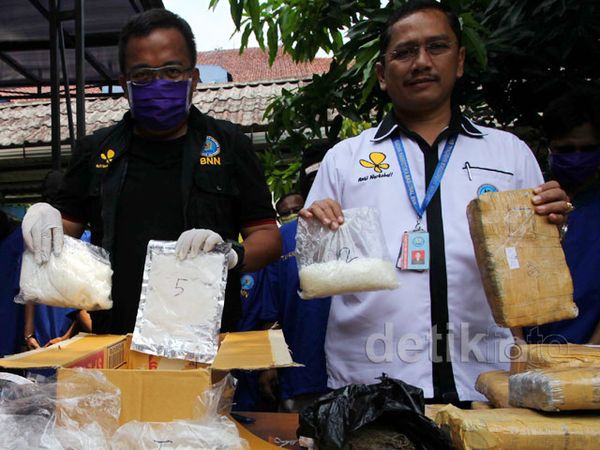 BNN Musnahkan 20 Kg Narkoba