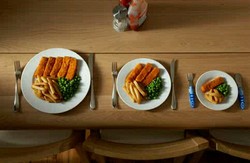 Sendok Besar dan Piring Kecil Membuat Porsi Makan Lebih Sedikit