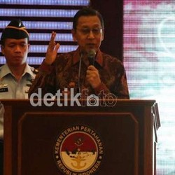 Buruh Demo Minta UMP Naik, Boediono: Itu Bagian dari Demokrasi