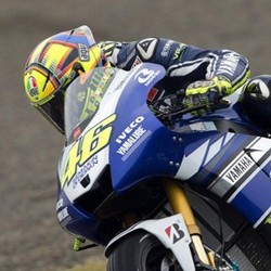 Rossi Janji Bantu Lorenzo