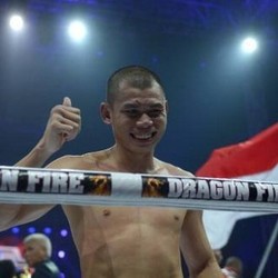 Naik Ring Lagi, Chris John Ditantang Vetyeka