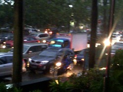 Hujan Deras, Jalan Rasuna Said Arah Mampang Macet