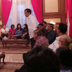 Makan Siang dengan DPRD, Jokowi: Biar Lebih Hangat dan Tak Panas