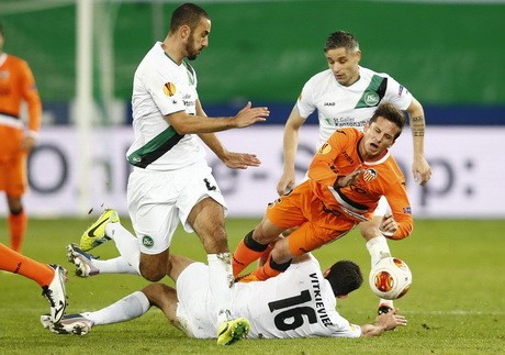 Kalahkan St. Gallen, Valencia Melaju ke 32 Besar