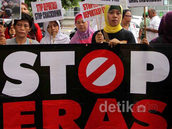 Massa Peduli TKI Demo Kedubes Arab Saudi