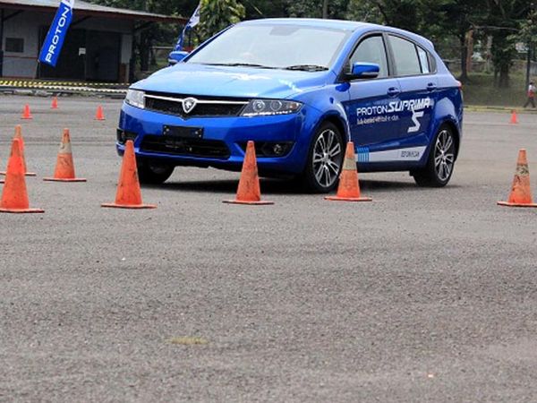 Test Drive Proton Suprima S