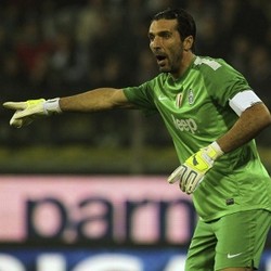  Buffon: Laga Lawan Napoli Kini Kembali Bergengsi