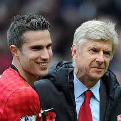 Wenger Merasa Van Persie Masih Pemain Arsenal