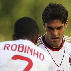 Scolari: Kaka-Robinho Masih Berpeluang Main di Piala Dunia