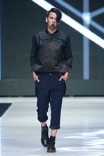 Now Here, Spring/Summer 2014 Triangle