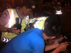 Gelar Razia, Polisi Temukan Pengemudi Mobil Mabuk di Semarang