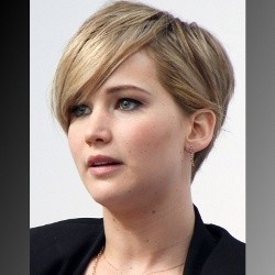 Jennifer Lawrence Potong Rambut Jadi Pendek