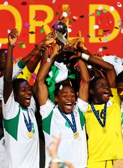 Kemenangan ini membawa Nigeria sebagai tim dengan juara terbanyak, mengungguli Brasil yang meraih tiga gelar. Sebelum tahun ini, Nigeria tampil sebagai kampiun pada 1985, 1993 dan 2007. AFP/Marwan Naamani.