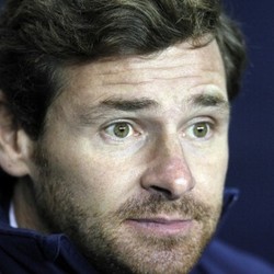 Villas-Boas Nilai Spurs Tak Beruntung, lalu Puji Krul