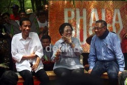 Curhat Jokowi Tentang Sampah Usai Pemutaran Film Trashed