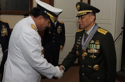 TNI Beri Penghargaan kepada 118 Purnawirawan, Termasuk Pramono Edhi