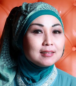 Dipecat Sebagai Hakim, Vica: Saya Zina dengan Siapa?