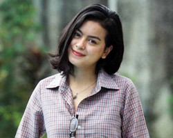  13 Hal yang Anda Tidak Tahu Tentang Eva Celia