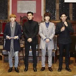 Super Junior Beri Kuliah Umum di Universitas Oxford