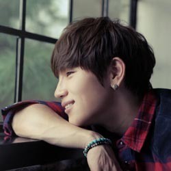 K.Will Merangkak Naik, G-Dragon Masih Kuat di Chart