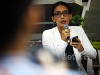 Rieke Desak Pemerintah Selesaikan Masalah TKI Overstay