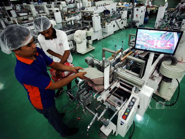 Melihat Bagaimana Kemasan Produk Industri Dibuat