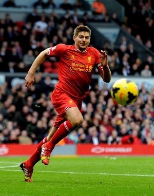 Gerrard Bisa Bermain Sampai Usia 50