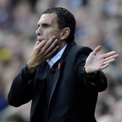 Spesial Gustavo Poyet