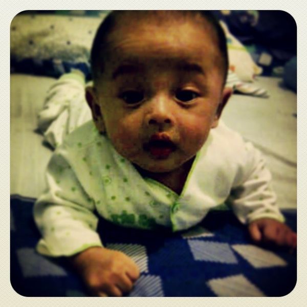 Nizam Yusrizal Raharja, 5 Bulan, Lelaki