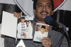 KPK Sita Buku Yasin Bergambar Anas, PPI Sodorkan yang Bergambar Ibas