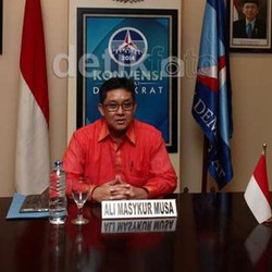 Suami Eddies Adelia Transfer Uang ke ISNU, Ini Penjelasan Ali Masykur