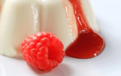 Vla dan Saus Karamel Bikin Puding Makin Lezat