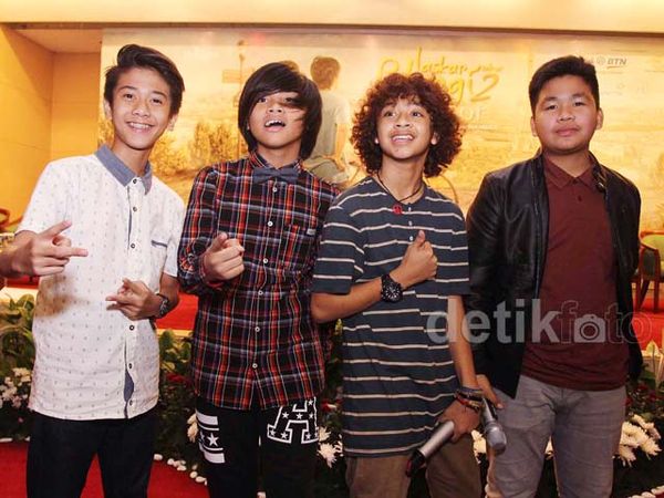 Coboy Junior Excited Isi Soundtrack Film Edensor