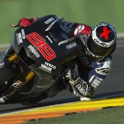 Uji Coba Hari Pertama dengan Motor 2014 Puaskan Lorenzo