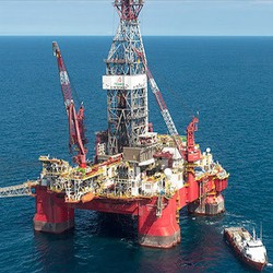 Mahkota Raja Minyak Arab Saudi Bakal Direbut AS