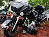 Ini Dia Harley yang Tabrak Trotoar di Menteng