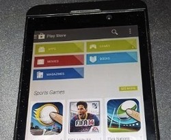Kehadiran Play Store di BlackBerry 10 Dibantah