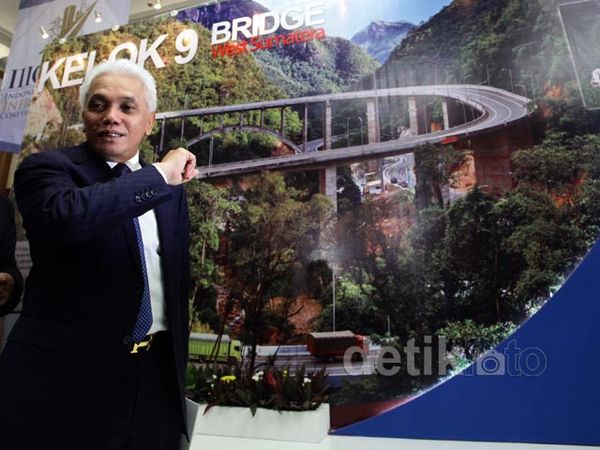 Hatta Rajasa Buka IIICE 2013