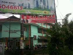 Spanduk Jokowi Calon Presiden RI di Bandung Ilegal