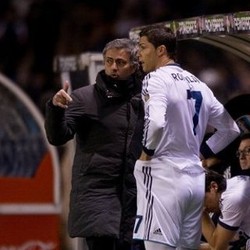 Mourinho Tak Punya Masalah dengan Ronaldo