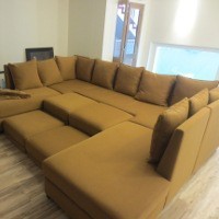 Teater Minimalis Irfan Hakim Dilengkapi Akuarium Besar