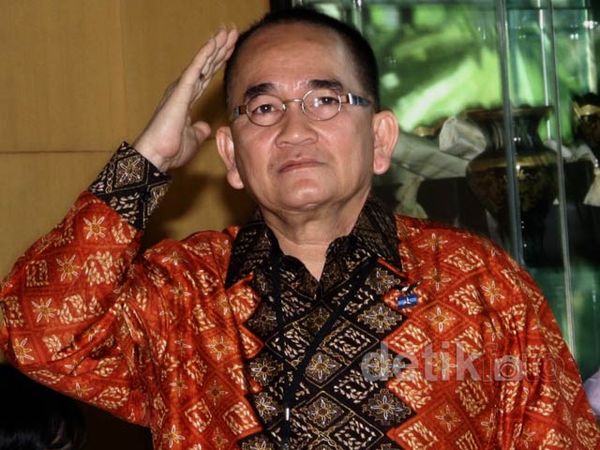 Ruhut Diperiksa untuk Anas Ubaningrum Ruhut Diperiksa untuk Anas Ubaningrum