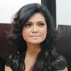 Citra Skolastika Bakal Duet Bareng Tommy Page