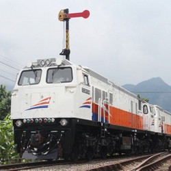 Setelah Kereta Bogor-Sukabumi, Dahlan Minta Jalur Cianjur-Bandung Dibuka