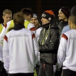 Die Mannschaft Dibayangi Duel Dortmund vs Bayern